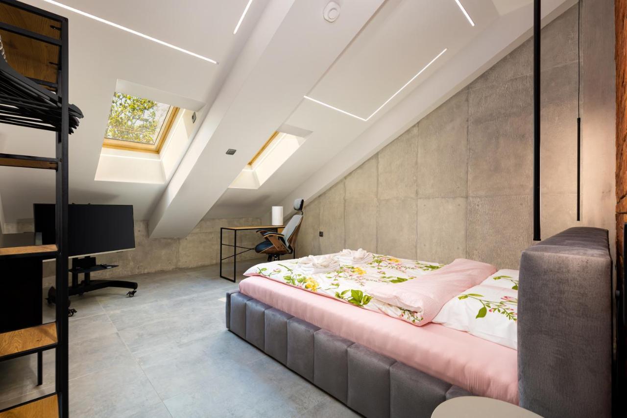 Apartament Industrial-Style 2Bd Loft With Parking Spot By Flat Mаnager Płowdiw Zewnętrze zdjęcie